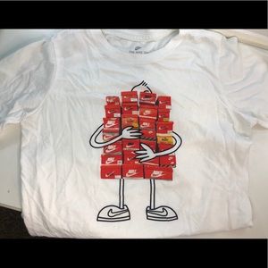 Nike Tee Shirt 4/$15